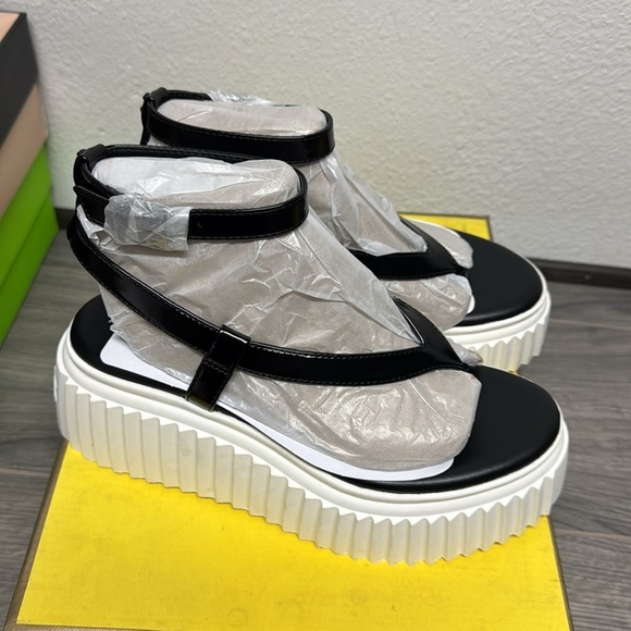 **CIRCUS NY Women's Elana Platform Sandals** - Picture 6 of 8